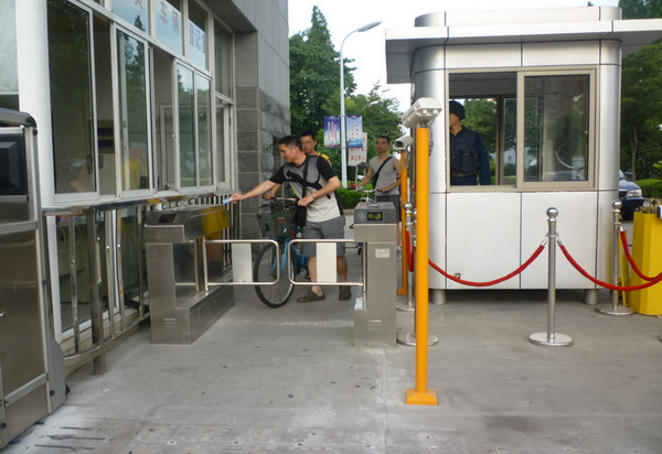 部隊(duì)營(yíng)區(qū)人員出入請(qǐng)銷(xiāo)假管理系統(tǒng)