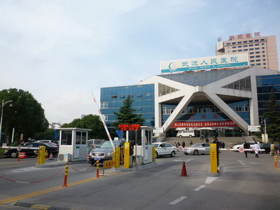 專用醫(yī)院智能停車場收費(fèi)管理系統(tǒng)優(yōu)化醫(yī)院停車環(huán)境